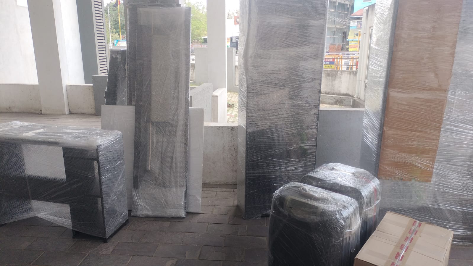 Professional Packing with Care